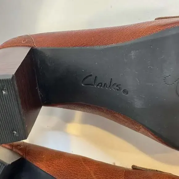 Clarks Indigo Brown Leather Kiltie Heeled Penny Loafers Size 8M - Picture 5 of 9